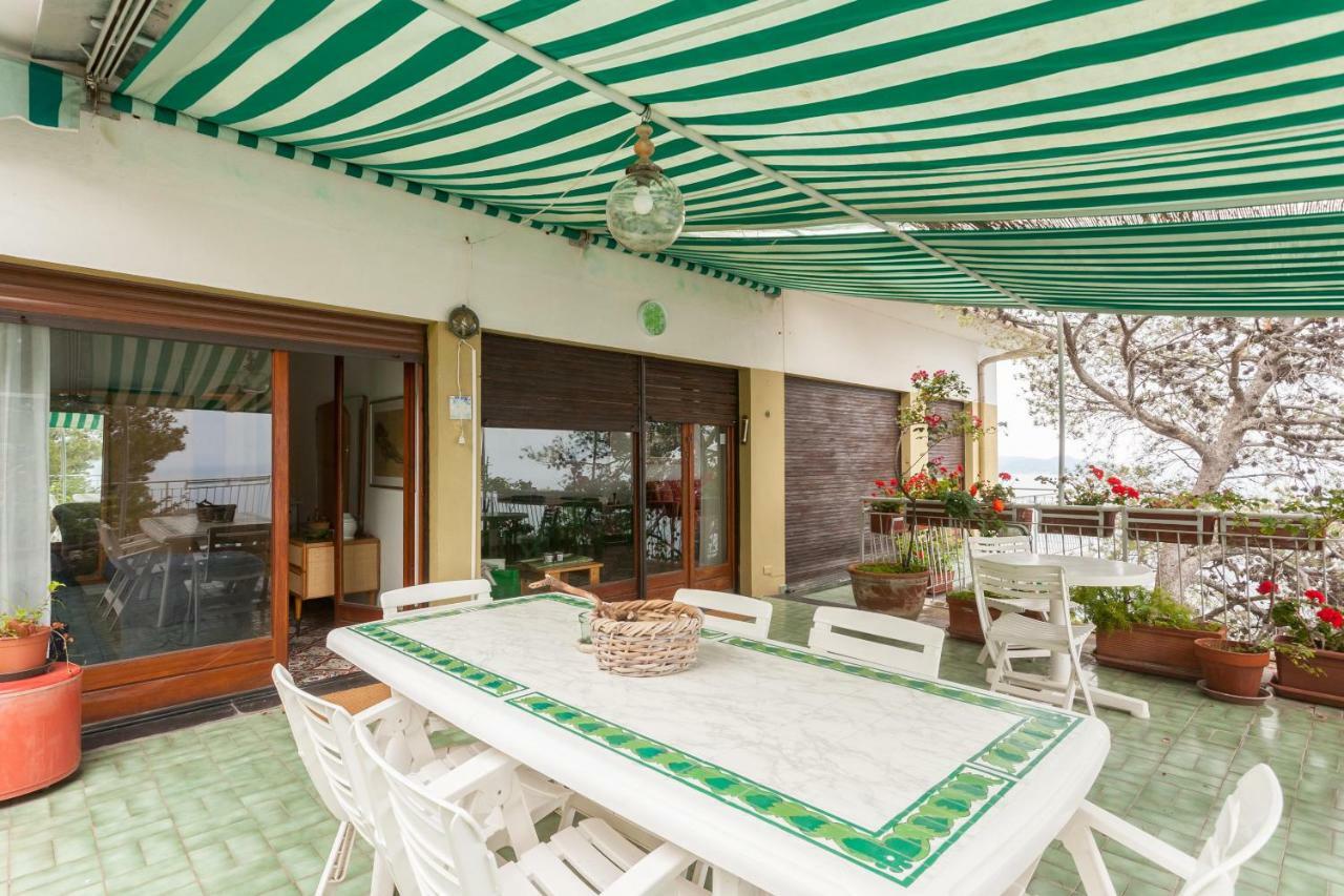 Stunning View Relax Tra Mare E Cielo Apartment Villa Solari Exterior photo