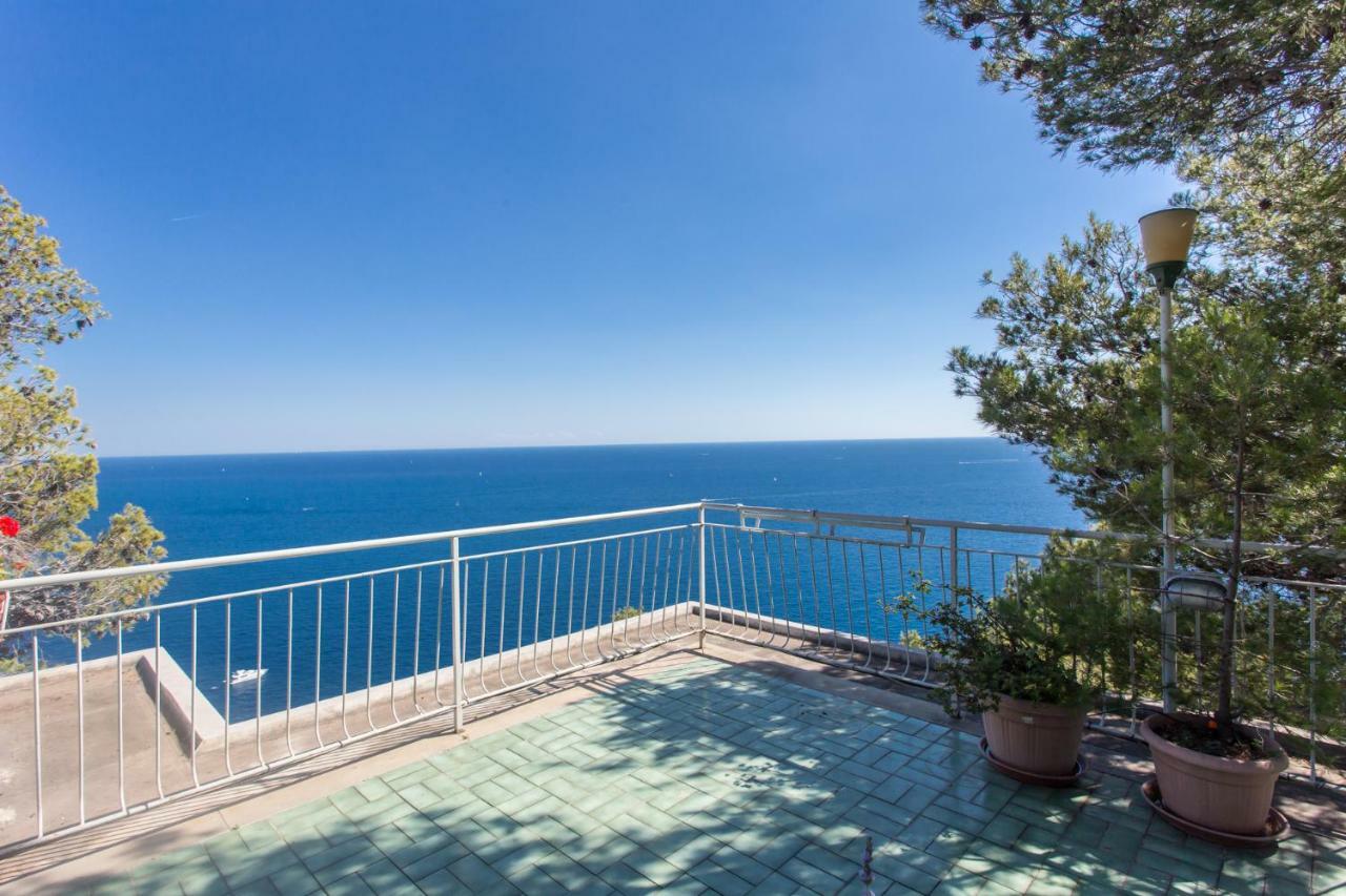 Stunning View Relax Tra Mare E Cielo Apartment Villa Solari Exterior photo